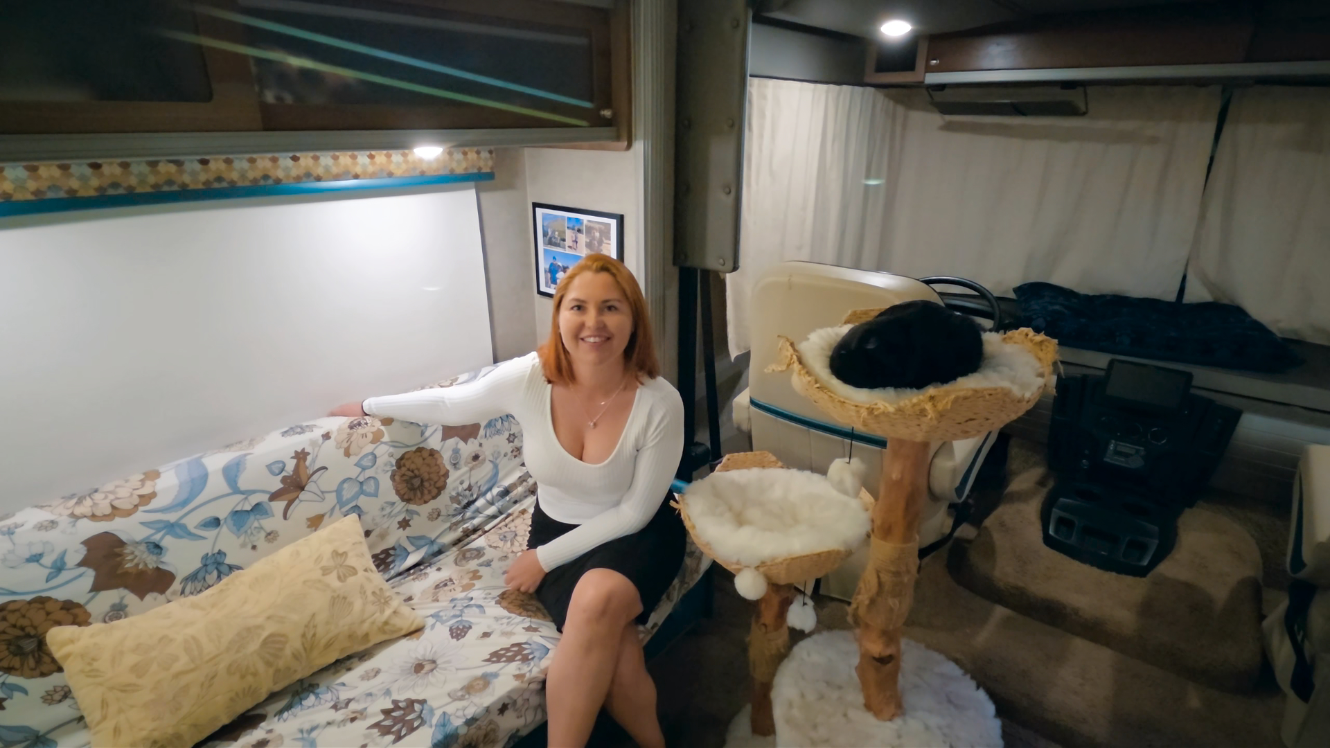 Class A Winnebago Full Tour: See Inside and Layout